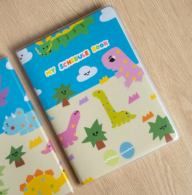 快樂恐龍款 萬年曆 手帳本｜微醺斑比