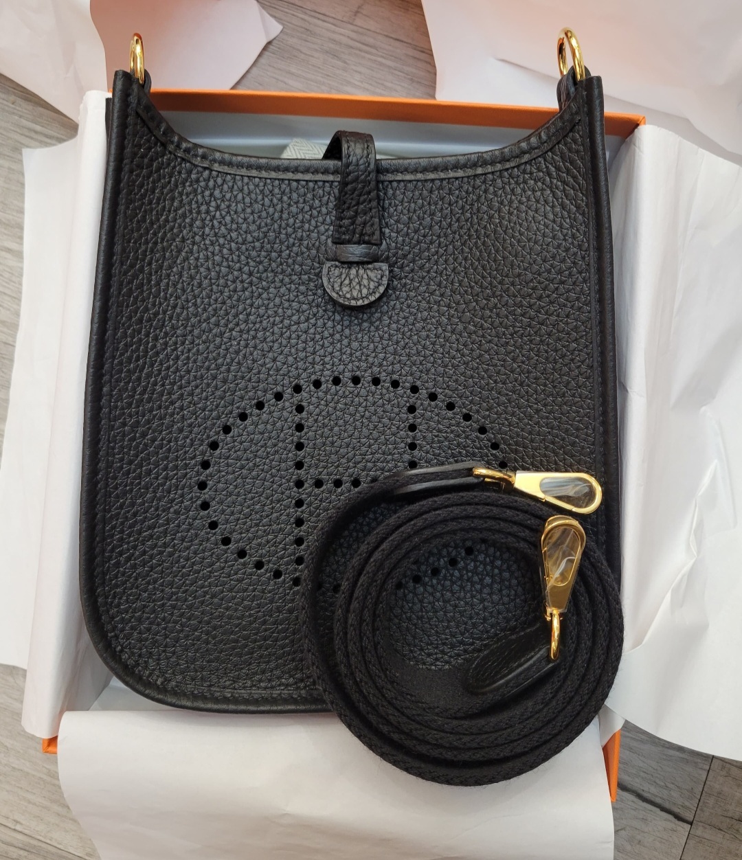 HERMES Mini Evelyne noir CC TC 110CM 黑金