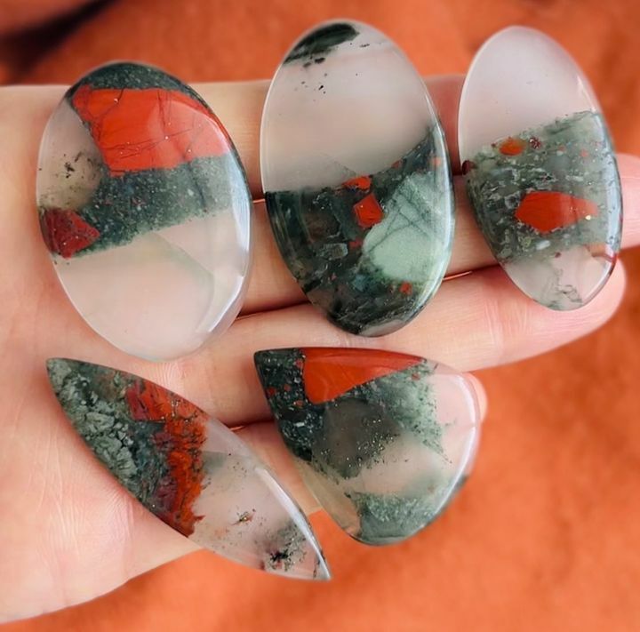 [原石] 非洲龍血石 玉化