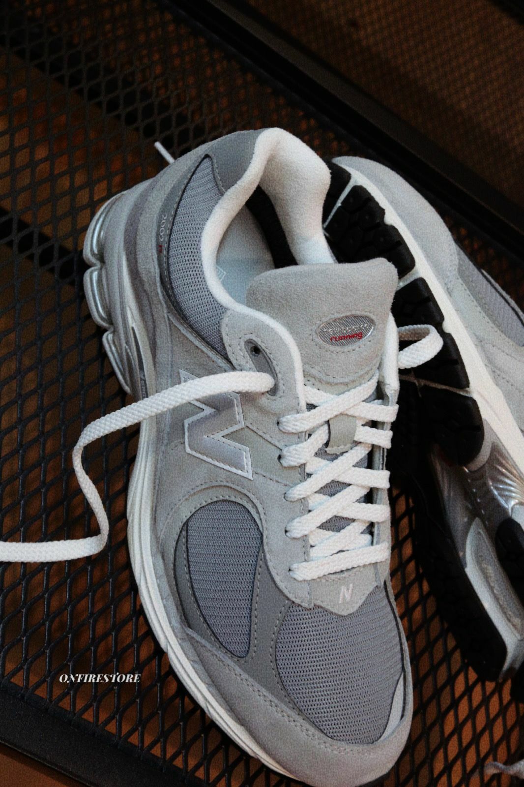 {現貨} New Balance M2002RXJ Gore-Tex