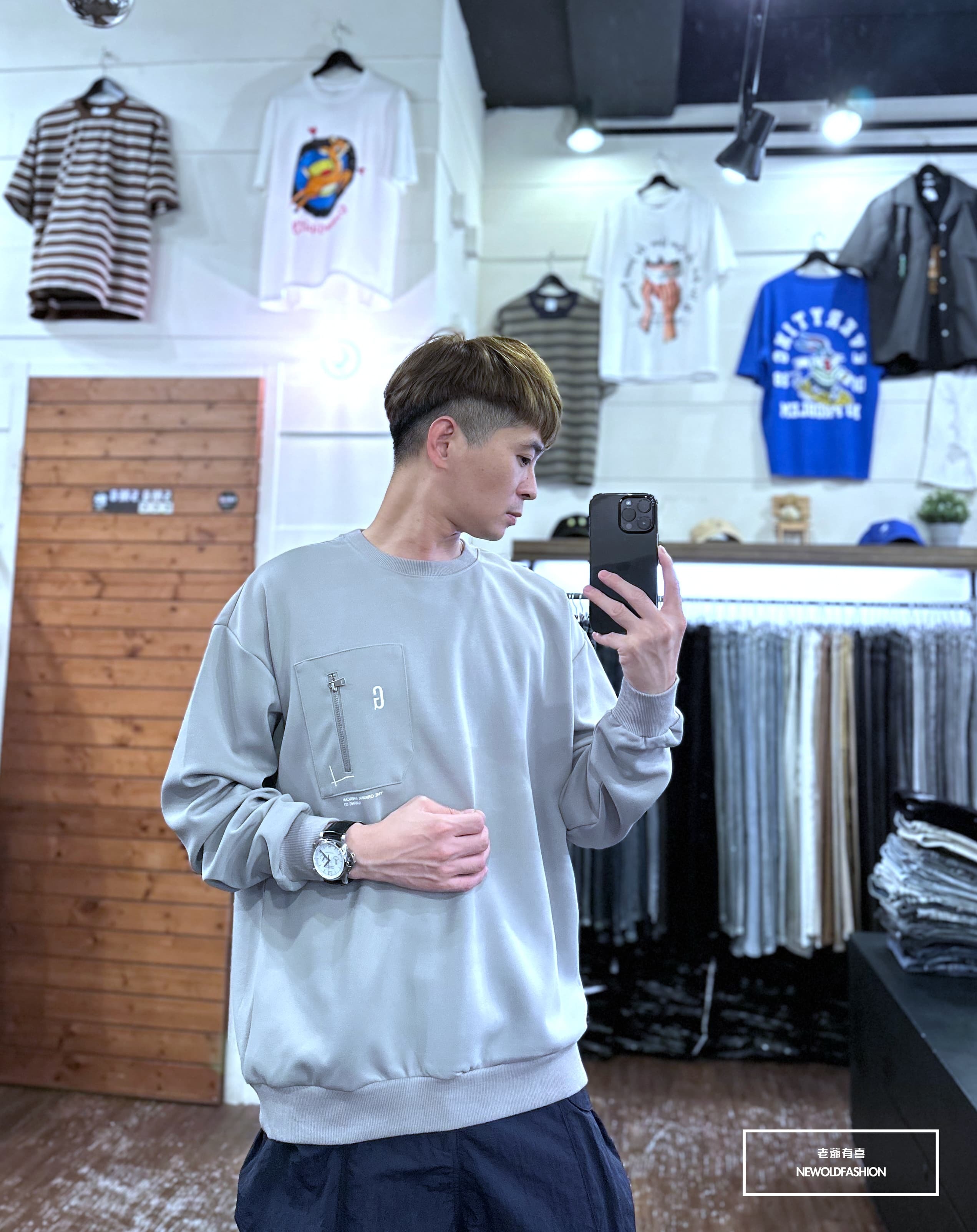 『新品上市』重磅G刺繡拉鍊口袋大學T-淺灰(NOF2309B5531)