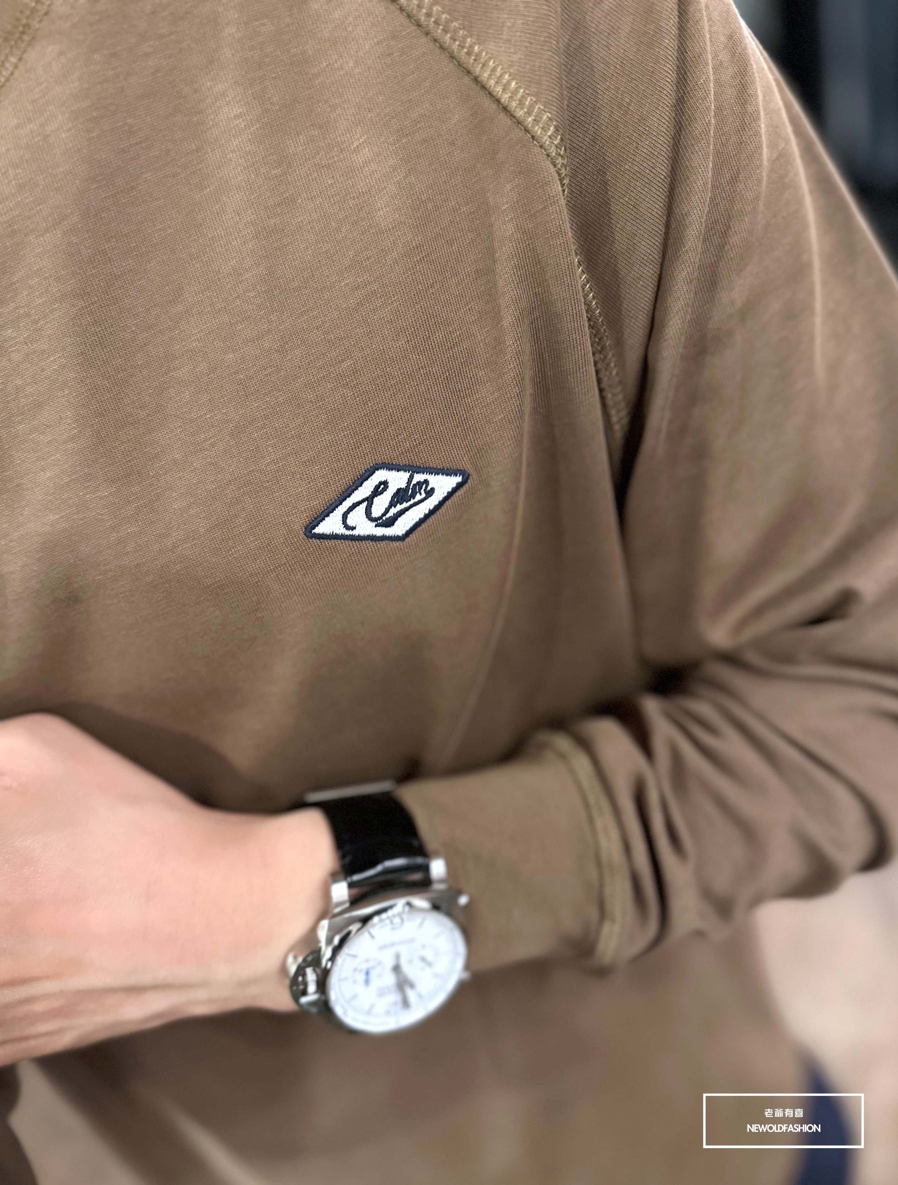 『新品上市』重磅C菱形刺繡大學T-咖(NOF2309B2232)