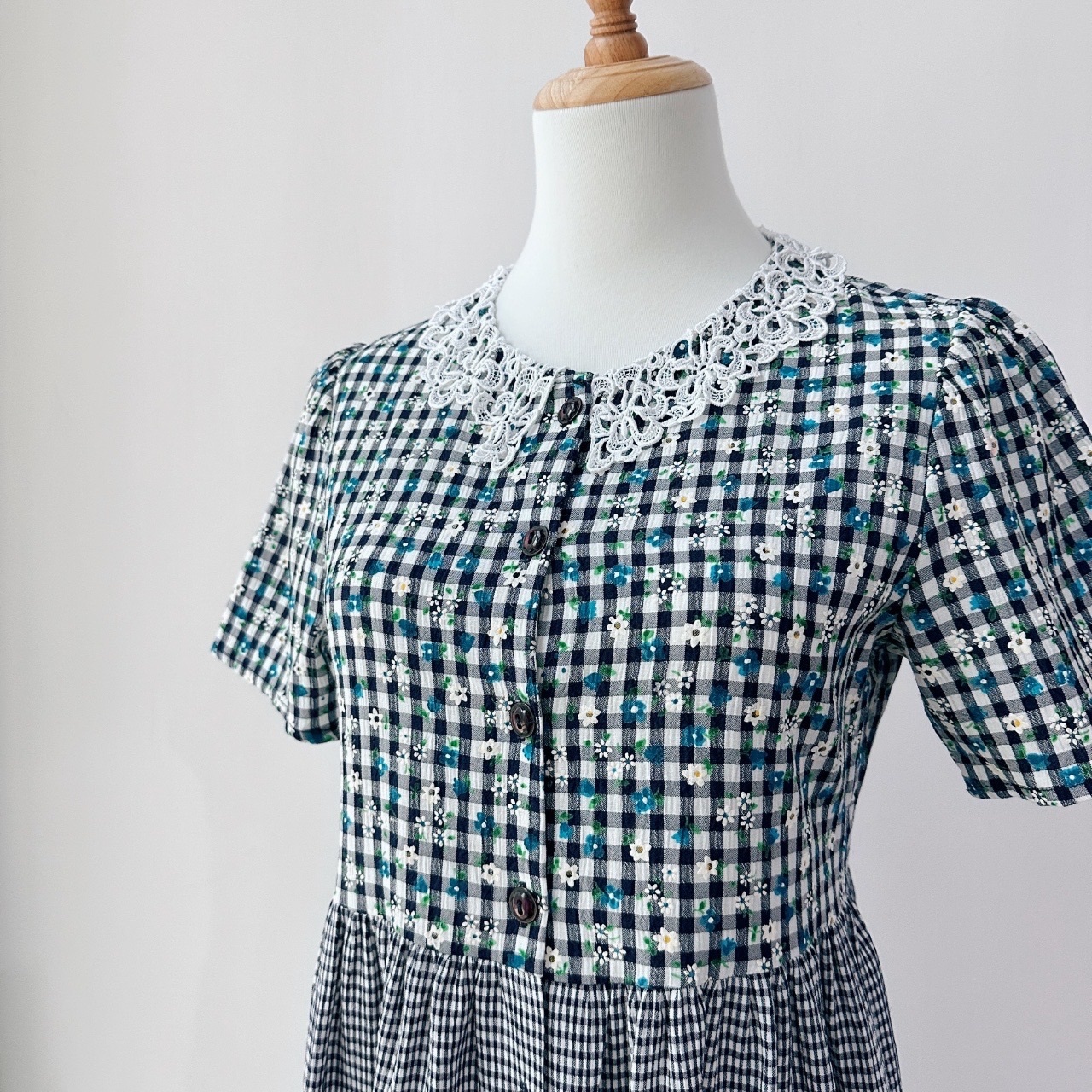 藍白格紋藍碎花娃娃感連身裙