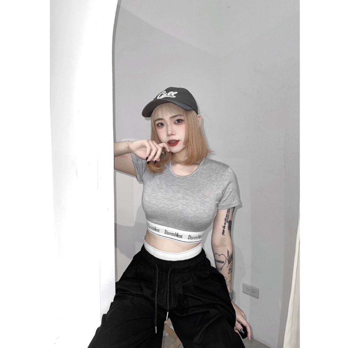 DISCERNMENT DCM 引力帶系列 辣妹 運動 露臍 短版 彈性 莫代爾棉 運動