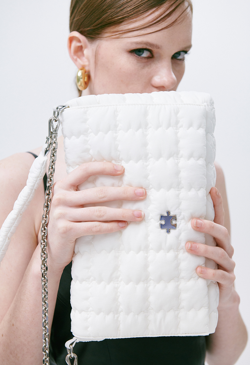 JEDREFEB5 PUZZLE PADDED CHAIN BAG