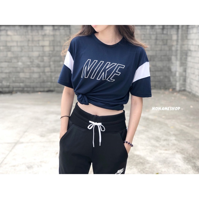 💥出清特價💥 NIKE 空心 LOGO 短袖 兩色 (女款)