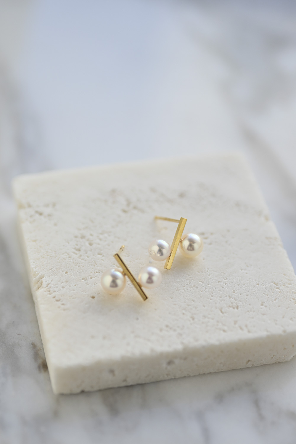18K % Akoya Earring
