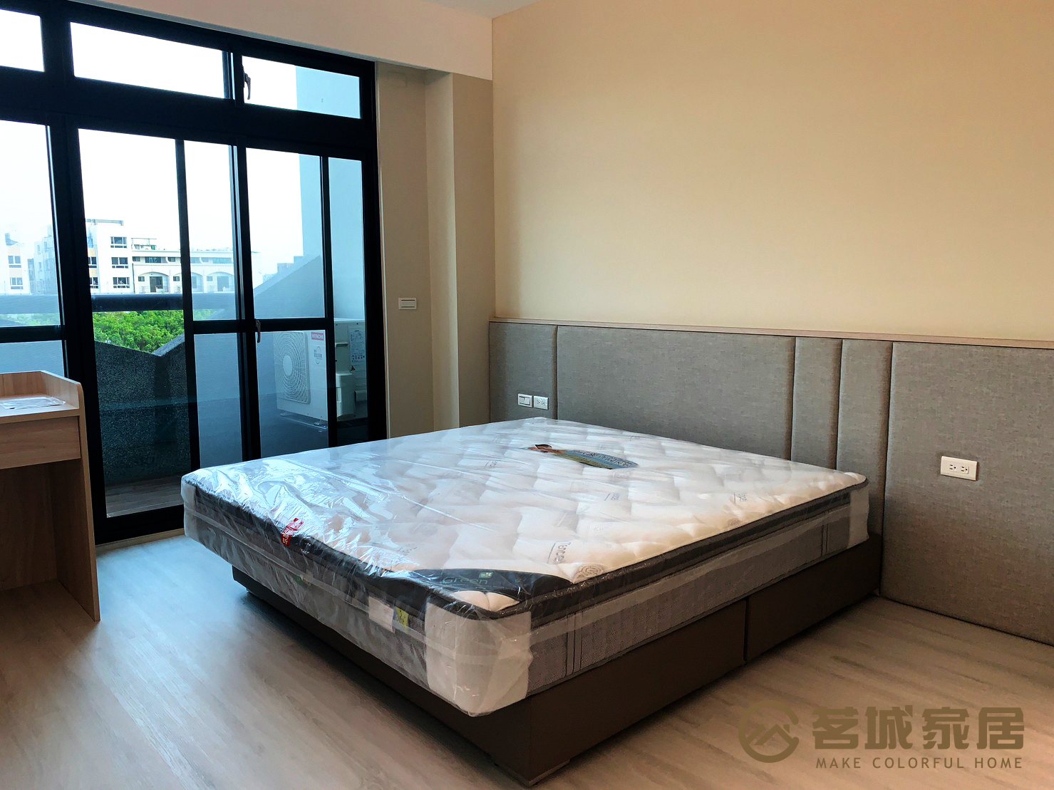 皮商大盤 茗城家居 床架