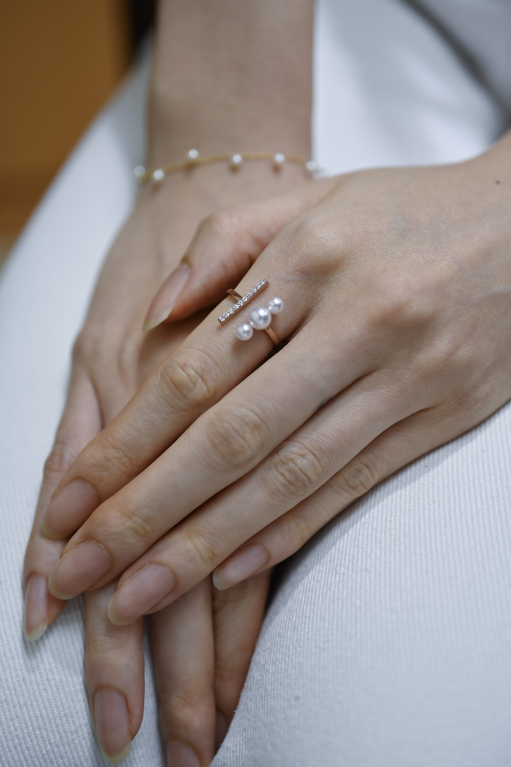 18K Balance Akoya Pearl Open Diamond Ring