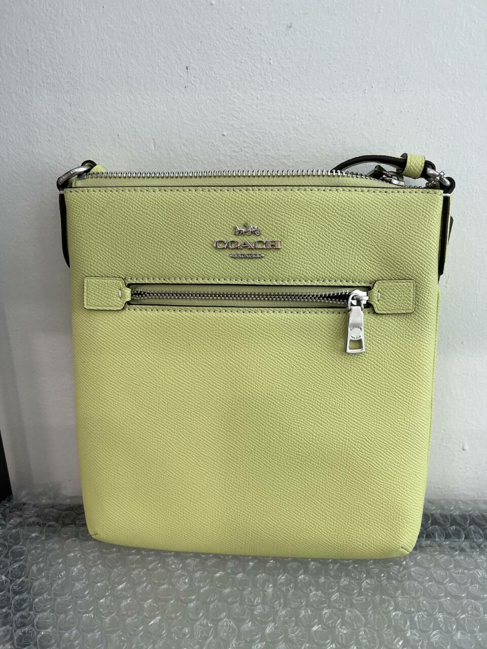 [S] COACH CE871 CROSSGRAIN MINI RAWAN FILE,SV/PALE LIME, 195031949630 [FINAL SALE] (SCO461)