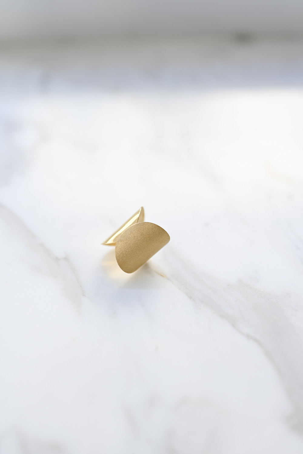 *#(Y)18K Two way chip ear cuff