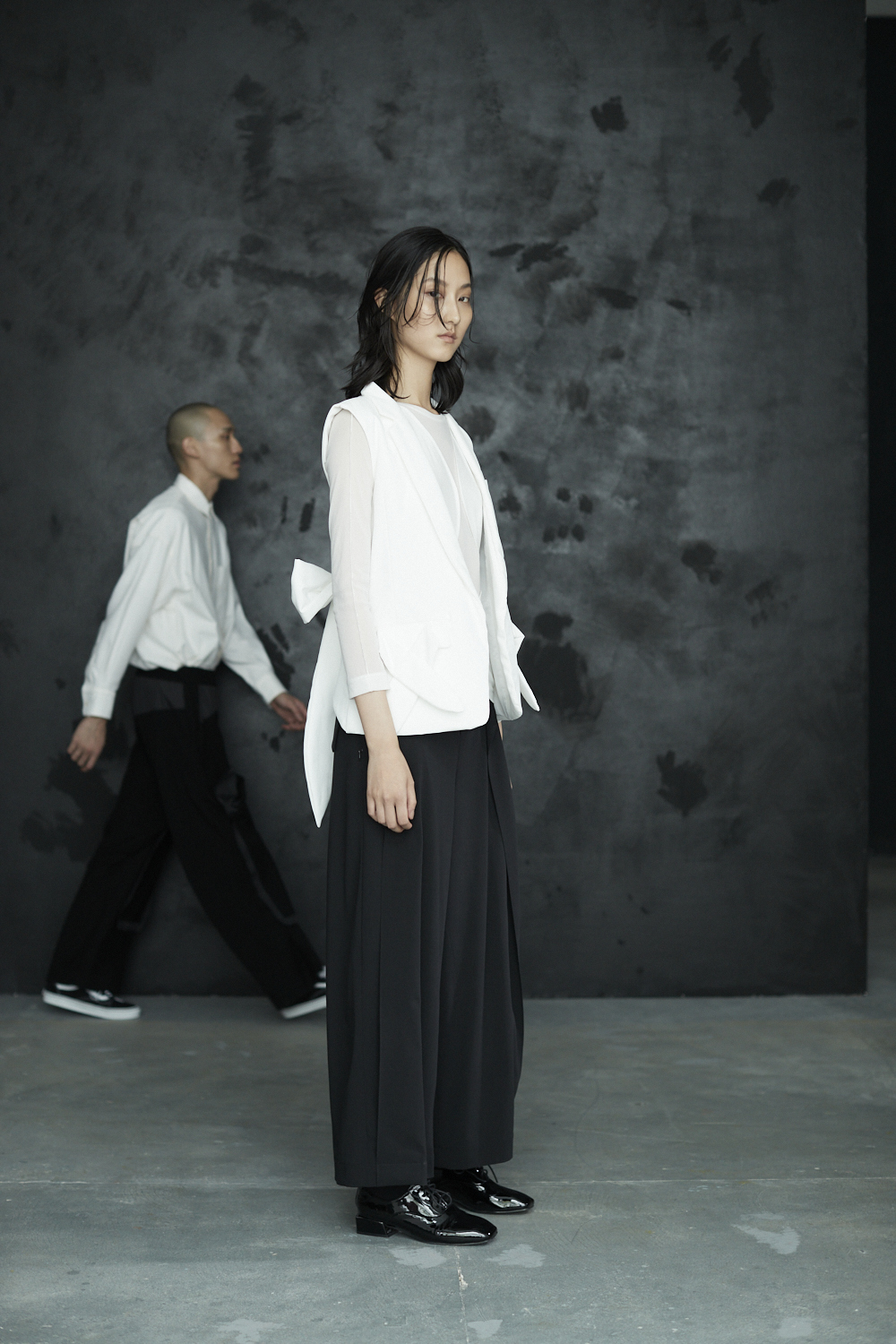 雙扣活片長寬褲