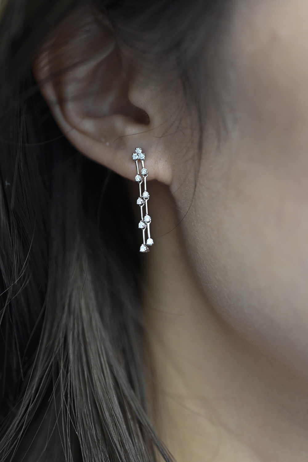 18K Dazzling Long Diamond Earring