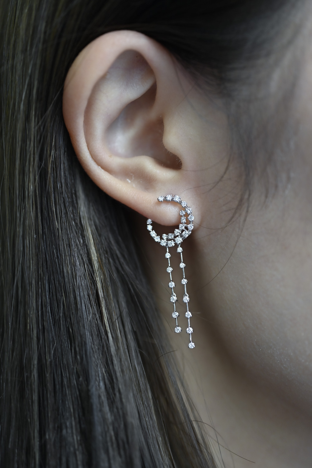 18K Moonlight Long Diamond Earring