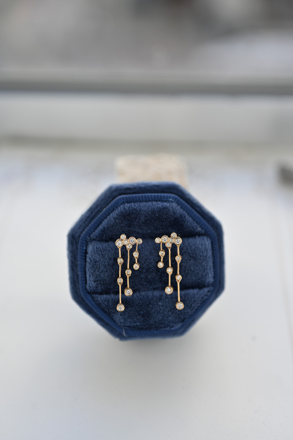 18K Misty Long Diamond Earring