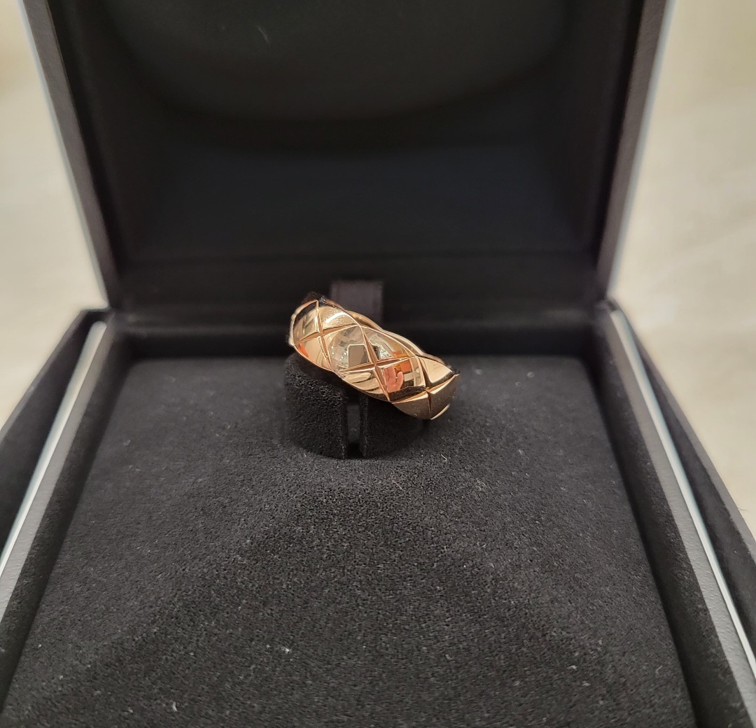 Chanel coco crush Ring small 18k beige 52