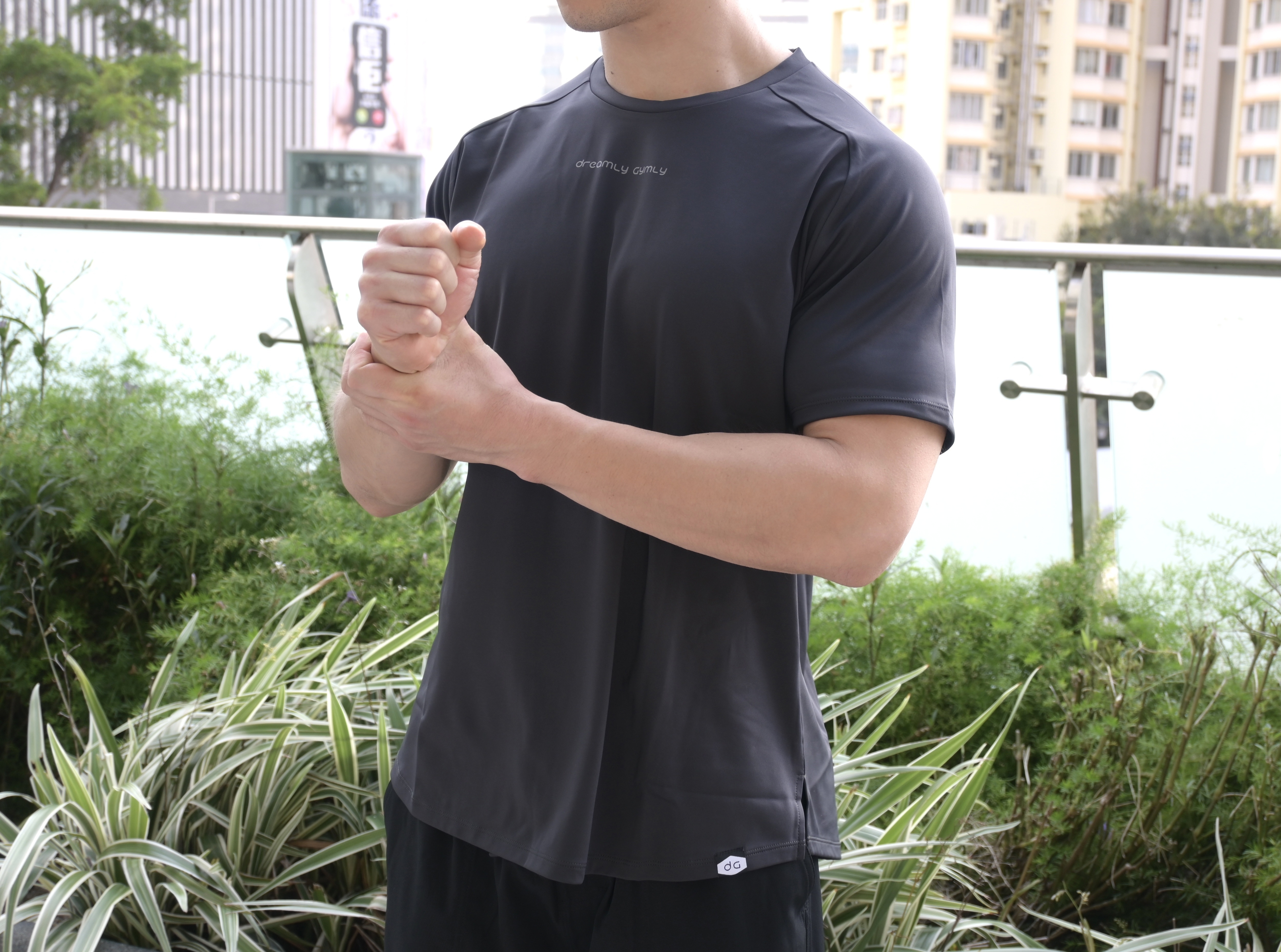 馬鞍袖訓練T-shirt (深灰)