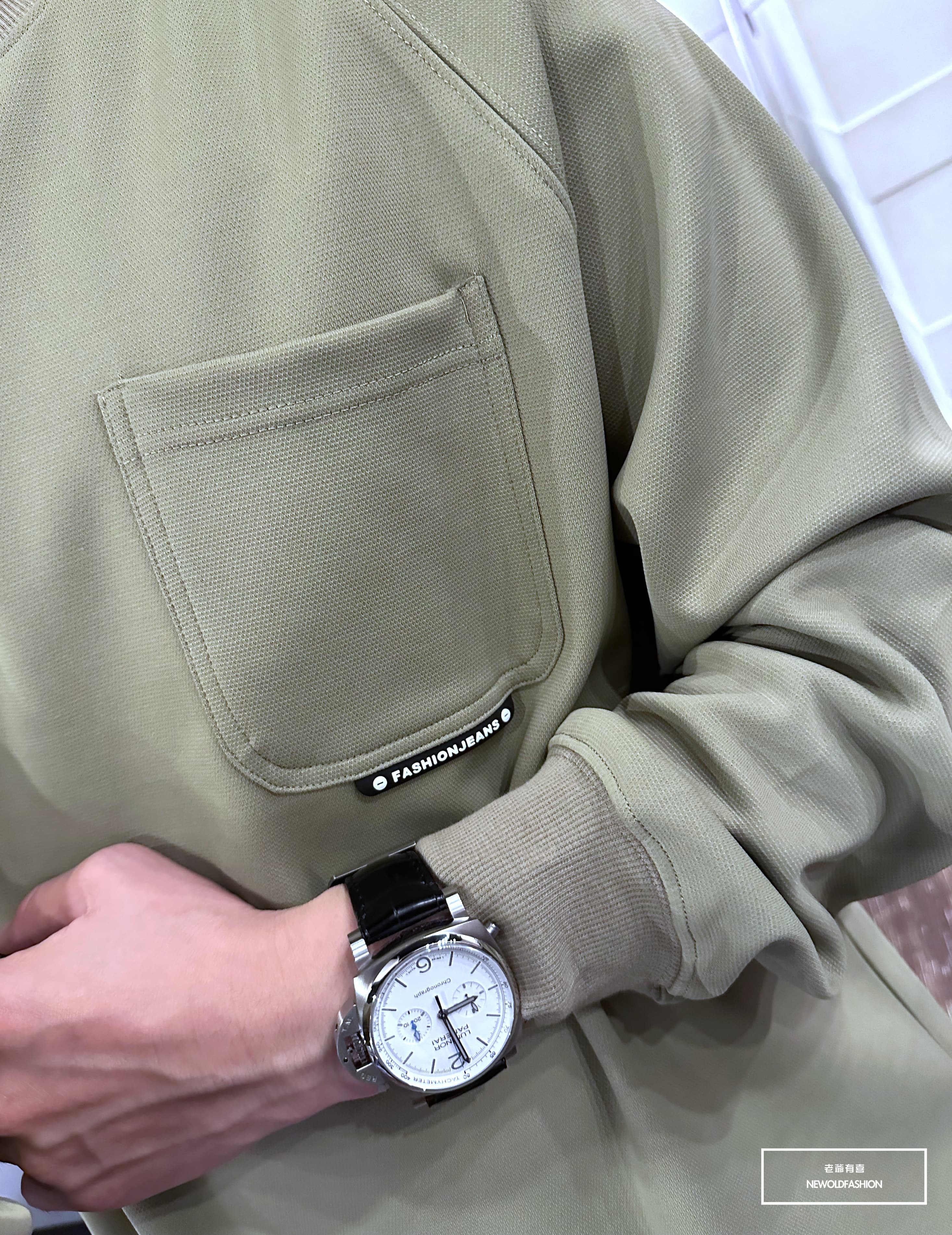 『新品上市』重磅黑標口袋大學T-綠(NOF2309B5535)