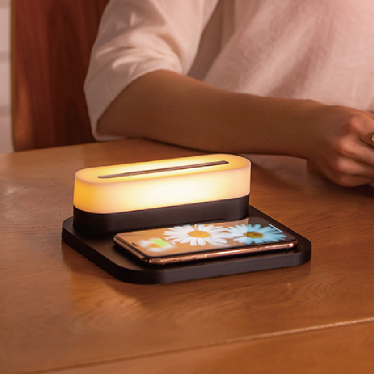 無線充電版小夜燈