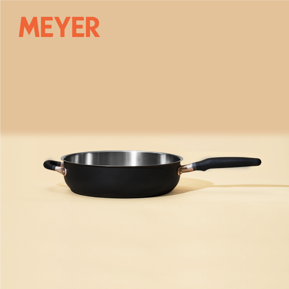 《MEYER Accent》微金亞光黑-不鏽鋼28cm /4.3L萬用深炒鍋(IH/電磁爐適用)
