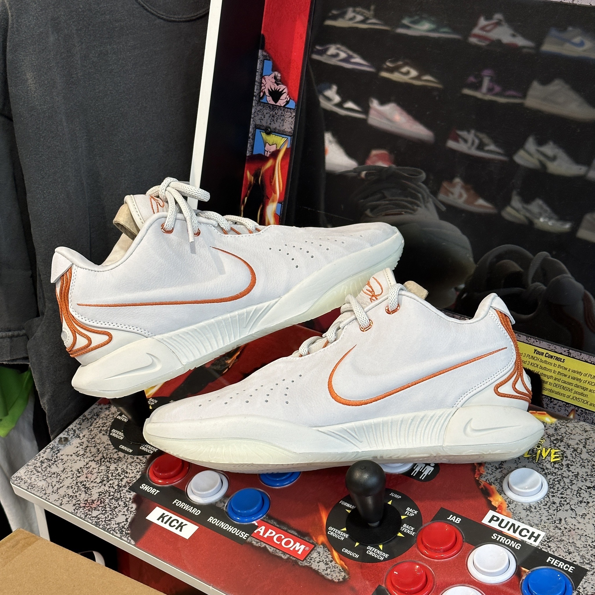 NIKE LEBRON XXI EP 首發配色白橘籃球鞋男鞋FV2346-001