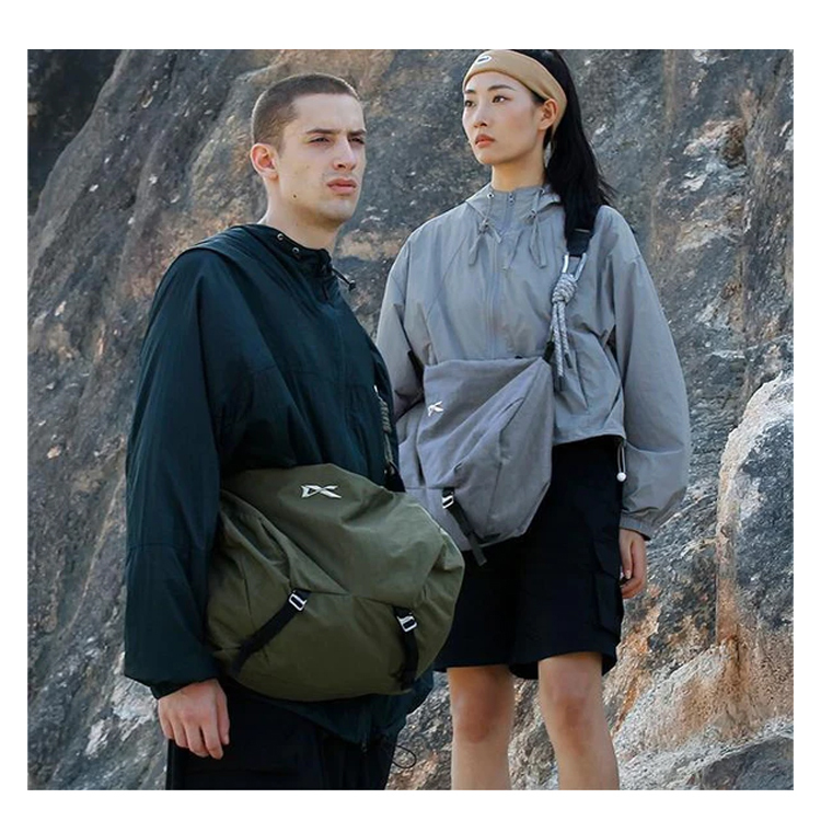 NIID VIA DUAL PURPOSE DUFFLE 多用途健身袋 18L / 22L