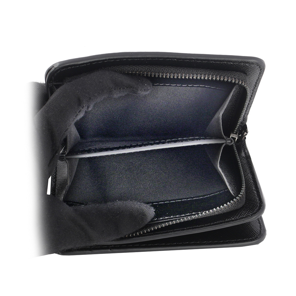 【MARC JACOBS】The Snapshot DTM 防刮皮革暗釦二折短夾(黑色) 2F3SMP051S07 001