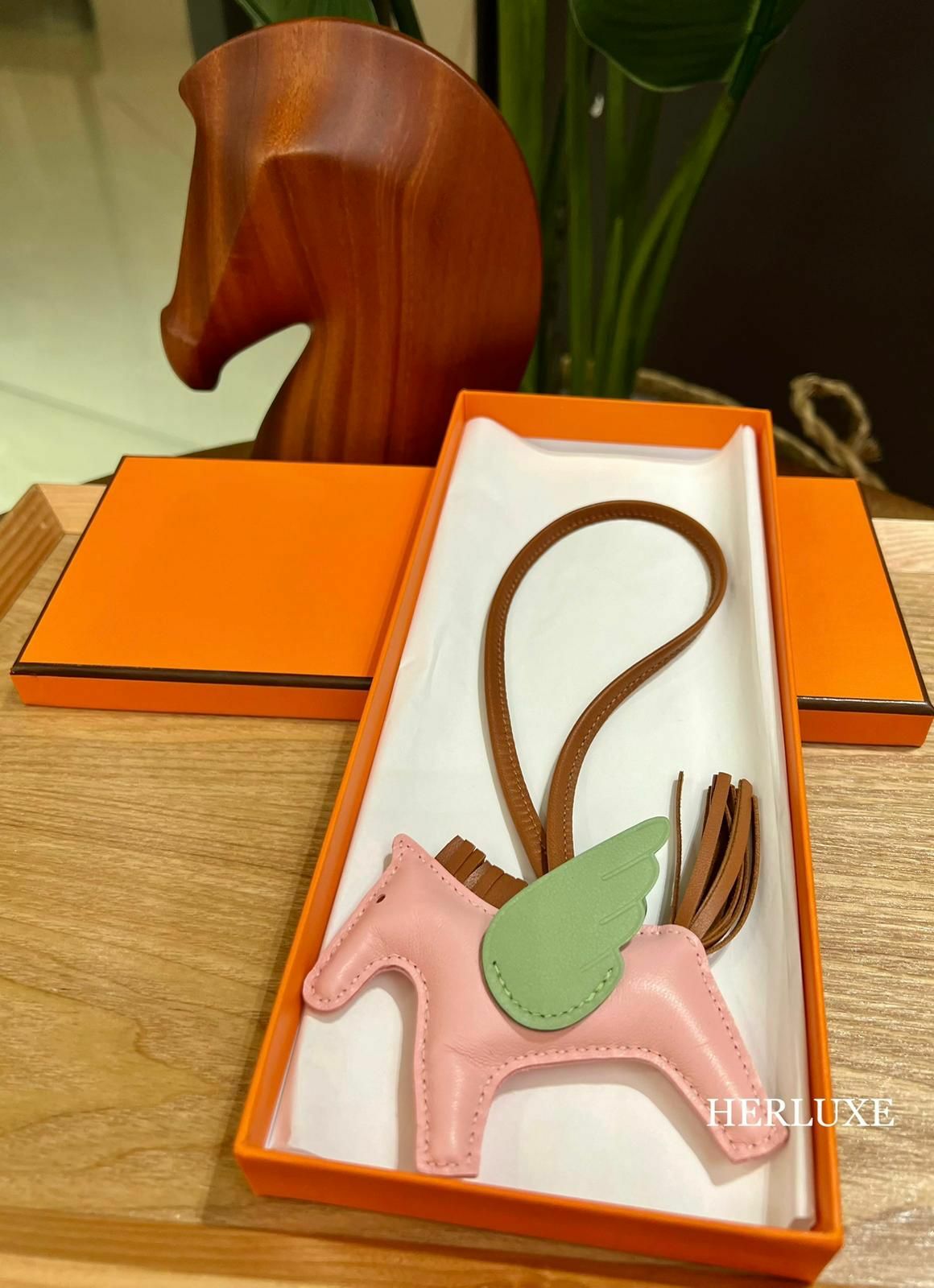 Rodeo pegase pm 3Q  rose sakura / 3i vert criquet / 37 gold