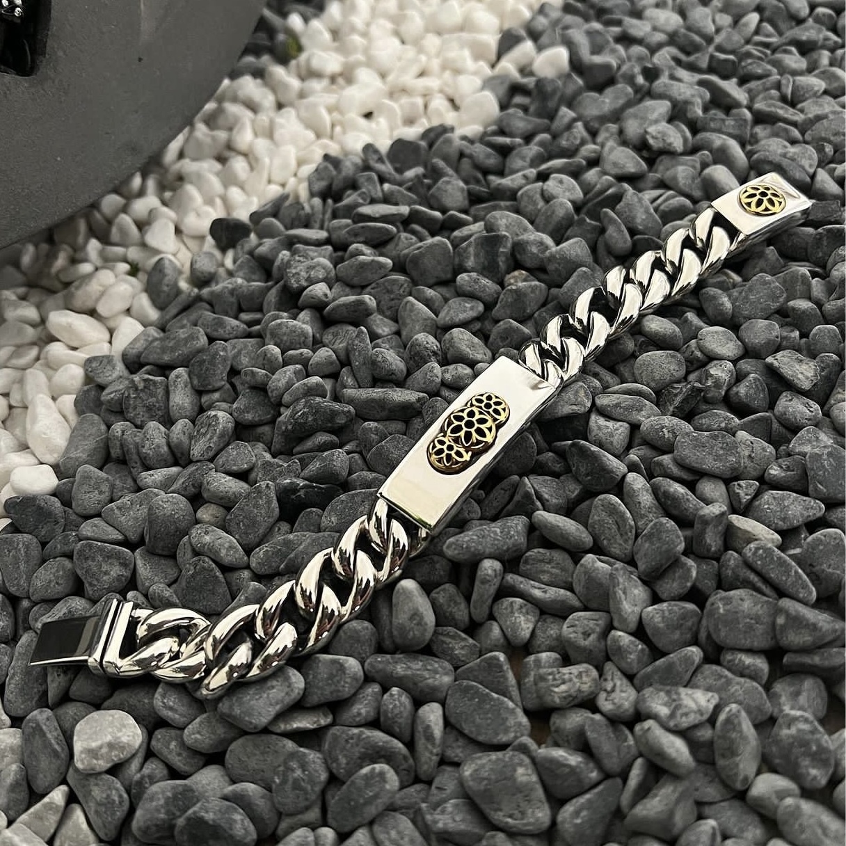 B&T Bracelet A Triple Rosette ID Two Tone