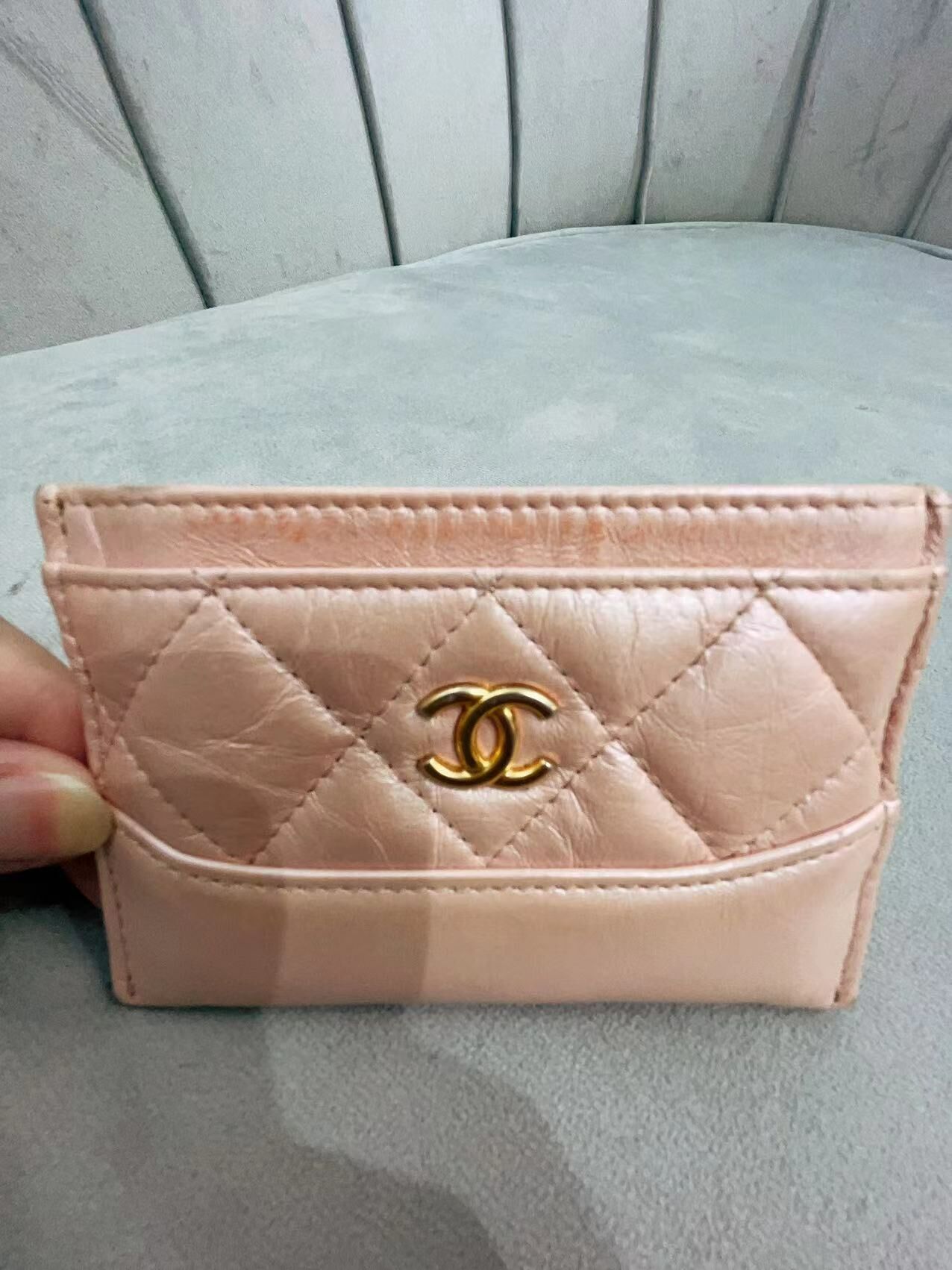 CHANEL 裸粉色卡包 -M