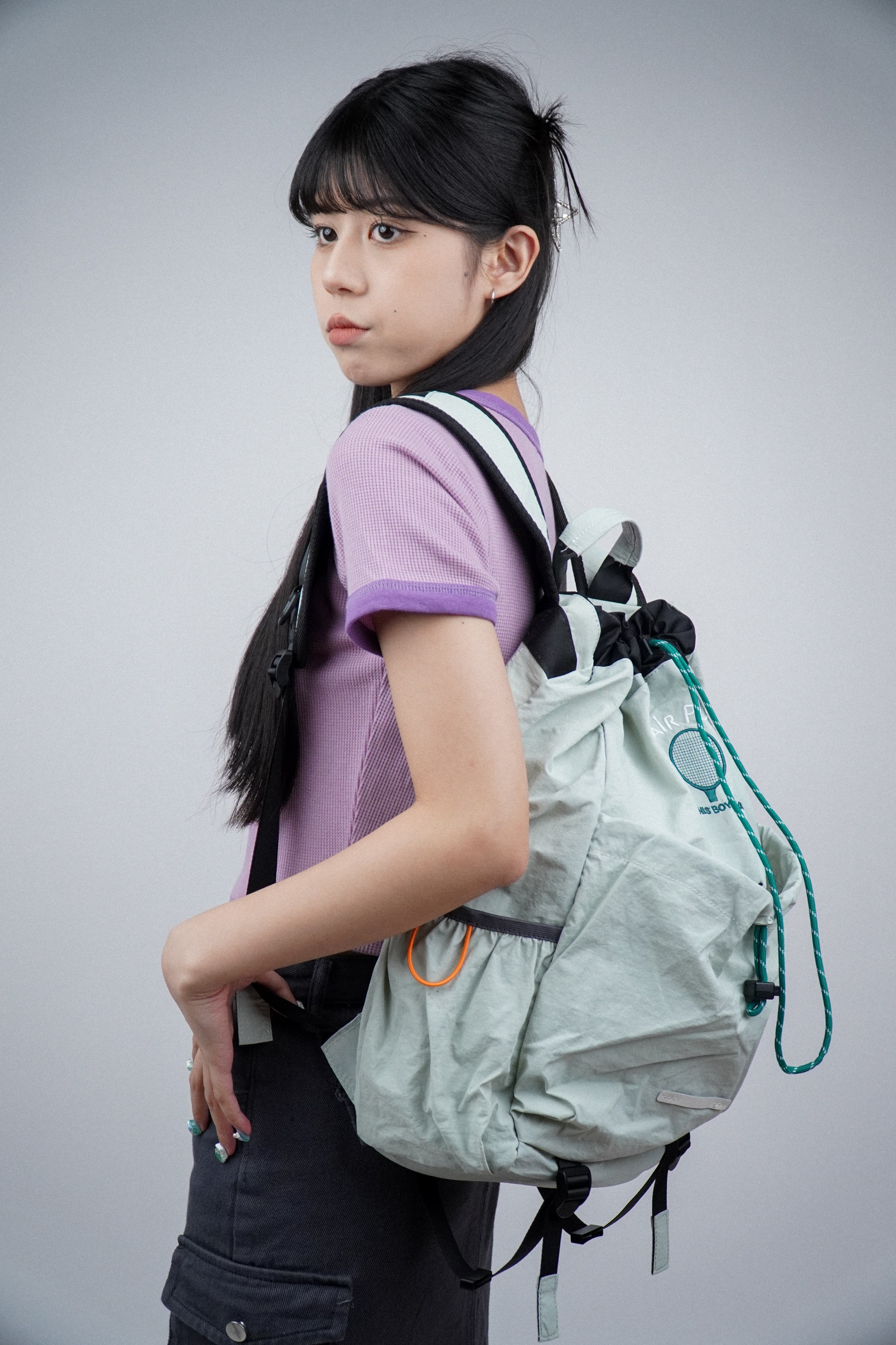 『Always_Good』刺繡 多夾層 束口繩 斜背包 後背包