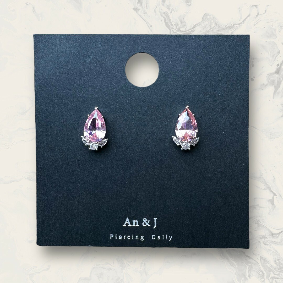 韓國直送-銀針 大水滴鋯下弧形排列白鋯 鍍白金 2色