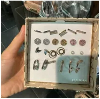 [S] GUESS G19387X21 MIX EARRINGS SET,MULTI, 748838883975 (SGU452)