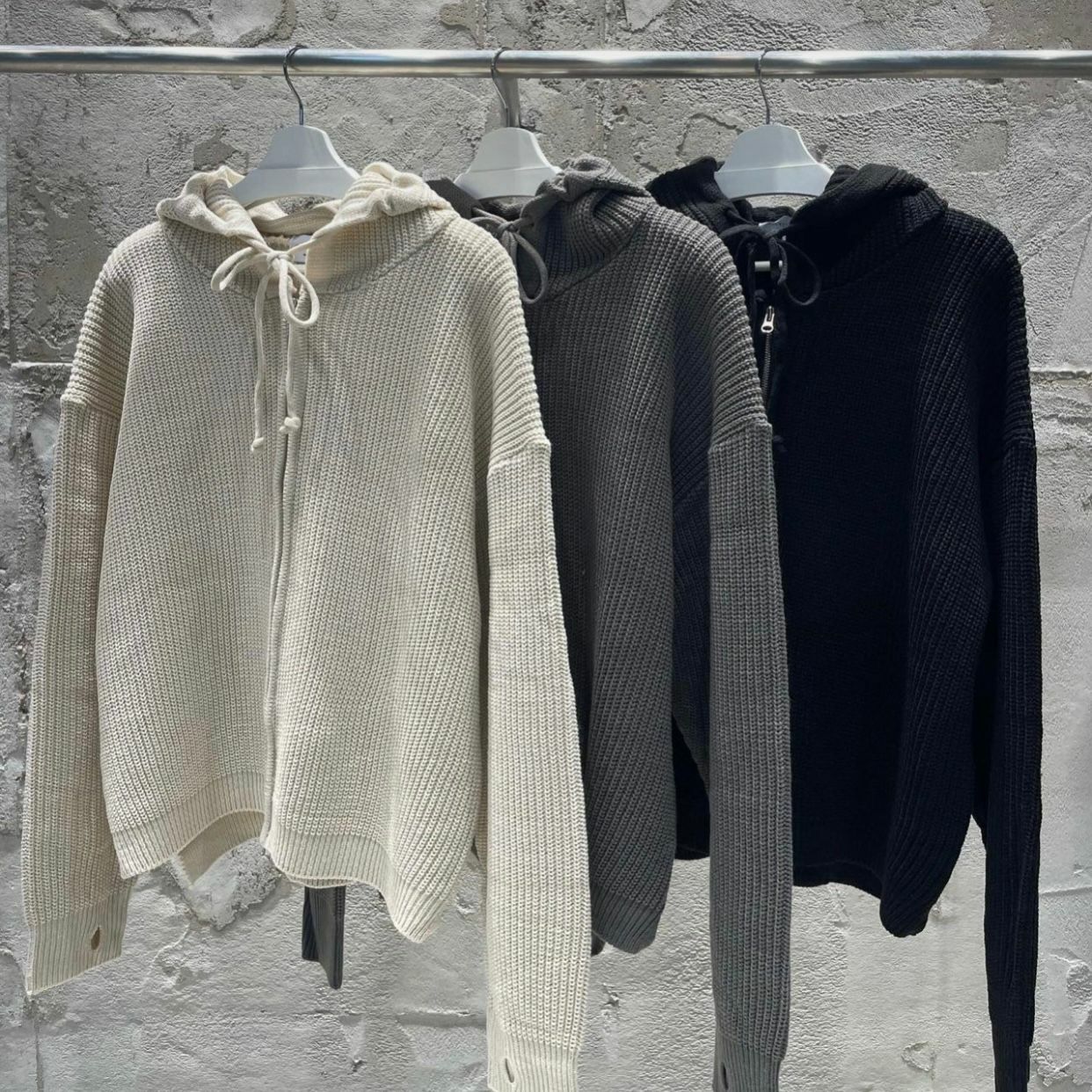 連帽拉鍊針織外套 WEEKEND-014JK