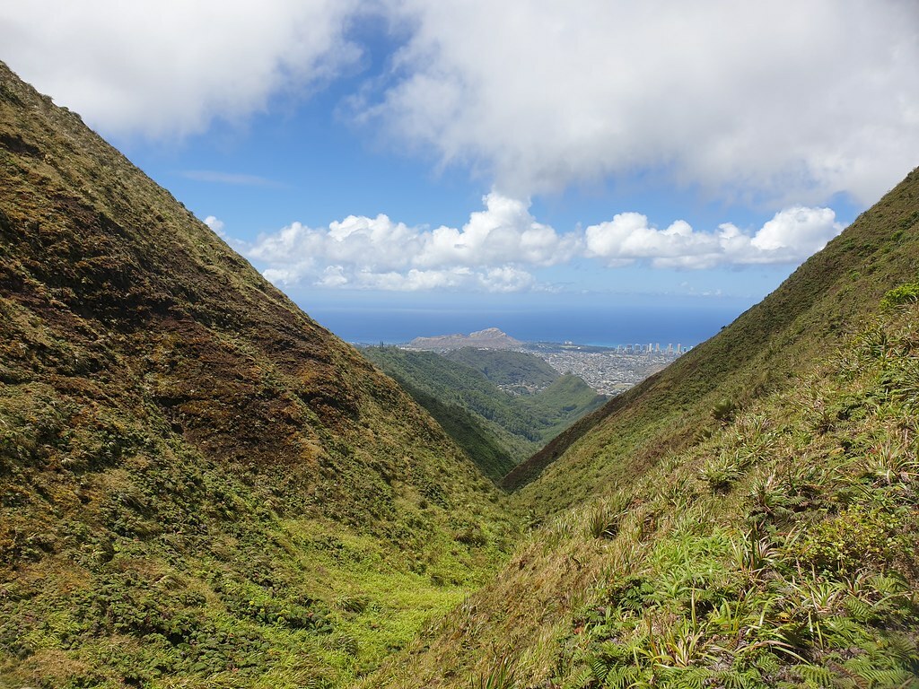 夏威夷胡歐島鑽石頭山步道