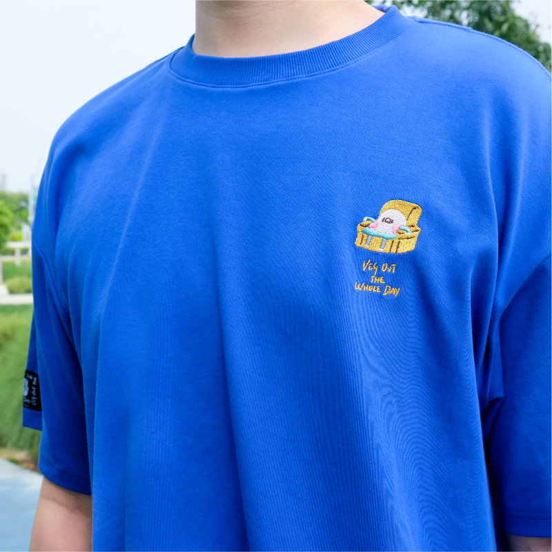 金發耍廢一整天T-Shirt