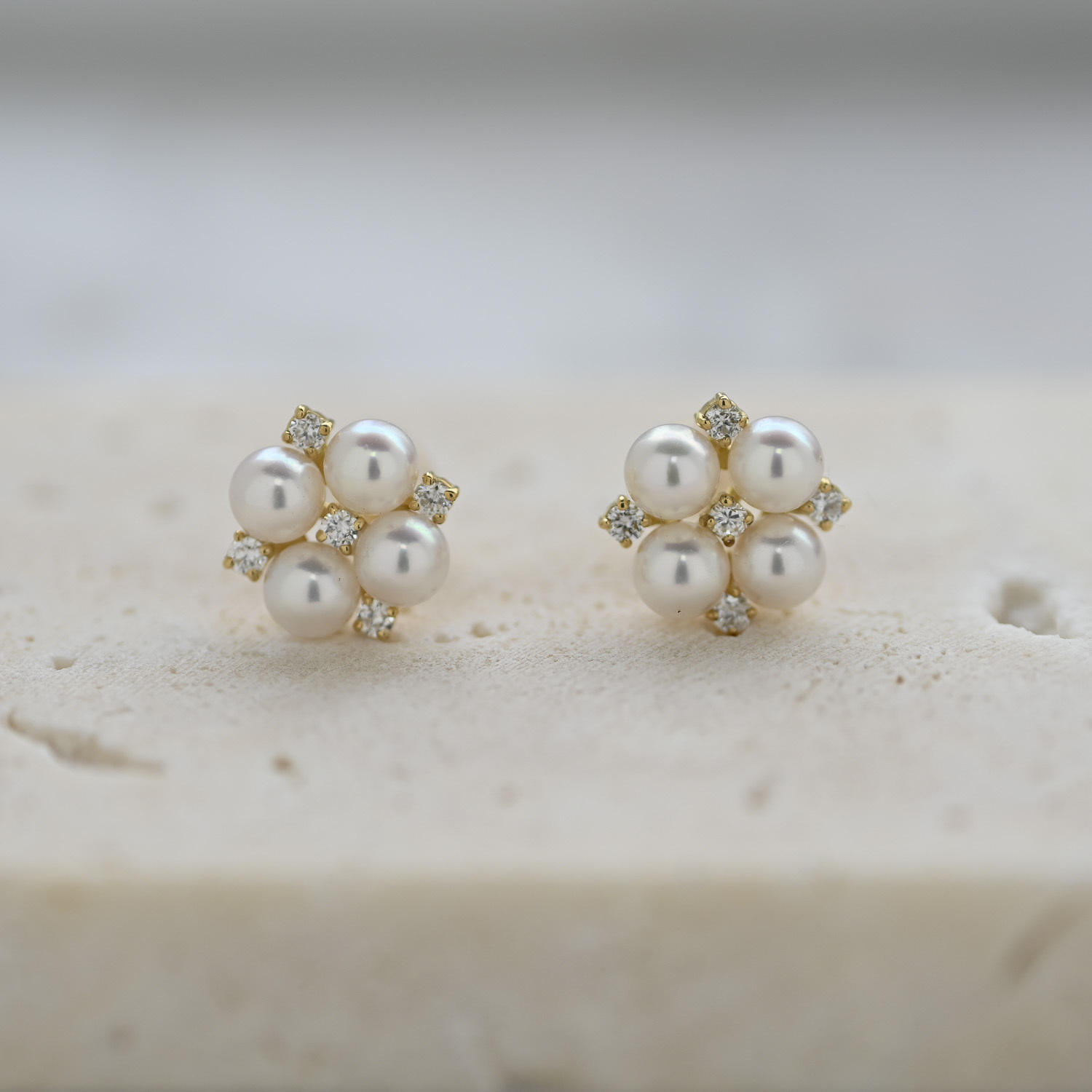 18K Akoya Pearl Clover Diamond Earring
