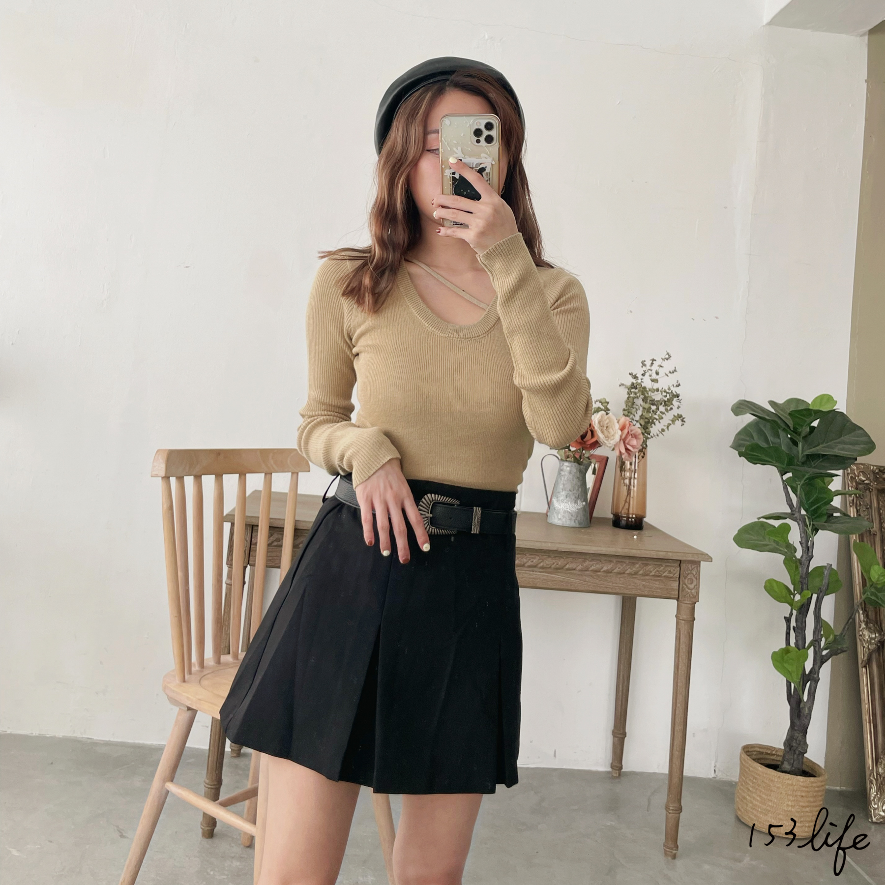 |現貨|𝑙𝑎𝑑𝑦.輕熟風| 合身薄針織造型領上衣(2色)