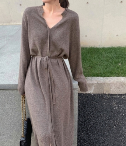 ᴷᴼᴿᴱᴬ 🇰🇷 <現貨>法式慵懶長版收腰針織洋裝 （三色）