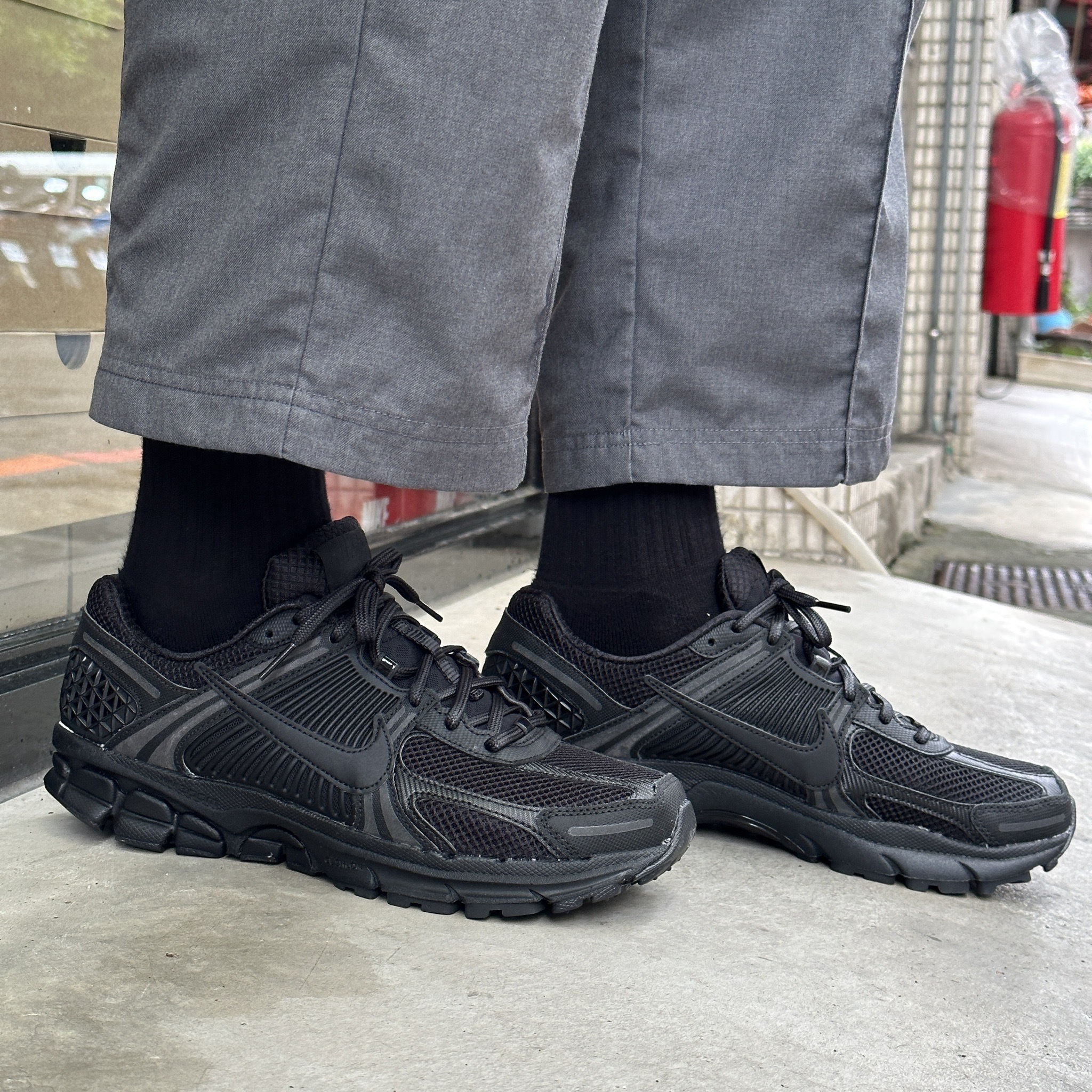 Nike Vomero 5 Triple Black V5 極致黑 全黑 復古老爹鞋 男鞋 BV1358-003