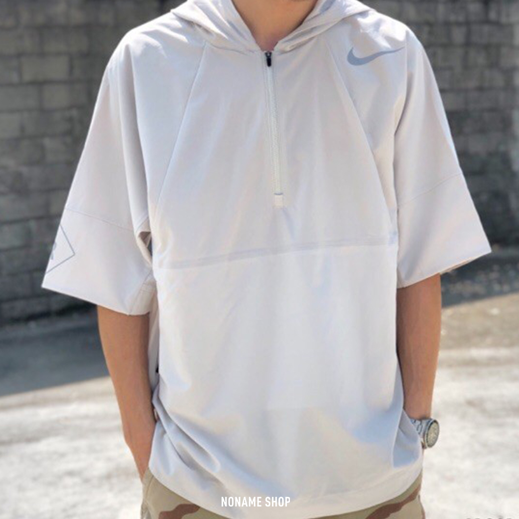 💥出清特價💥 NIKE RUN DIVISION 衝鋒衣 淺米灰色 (男款)