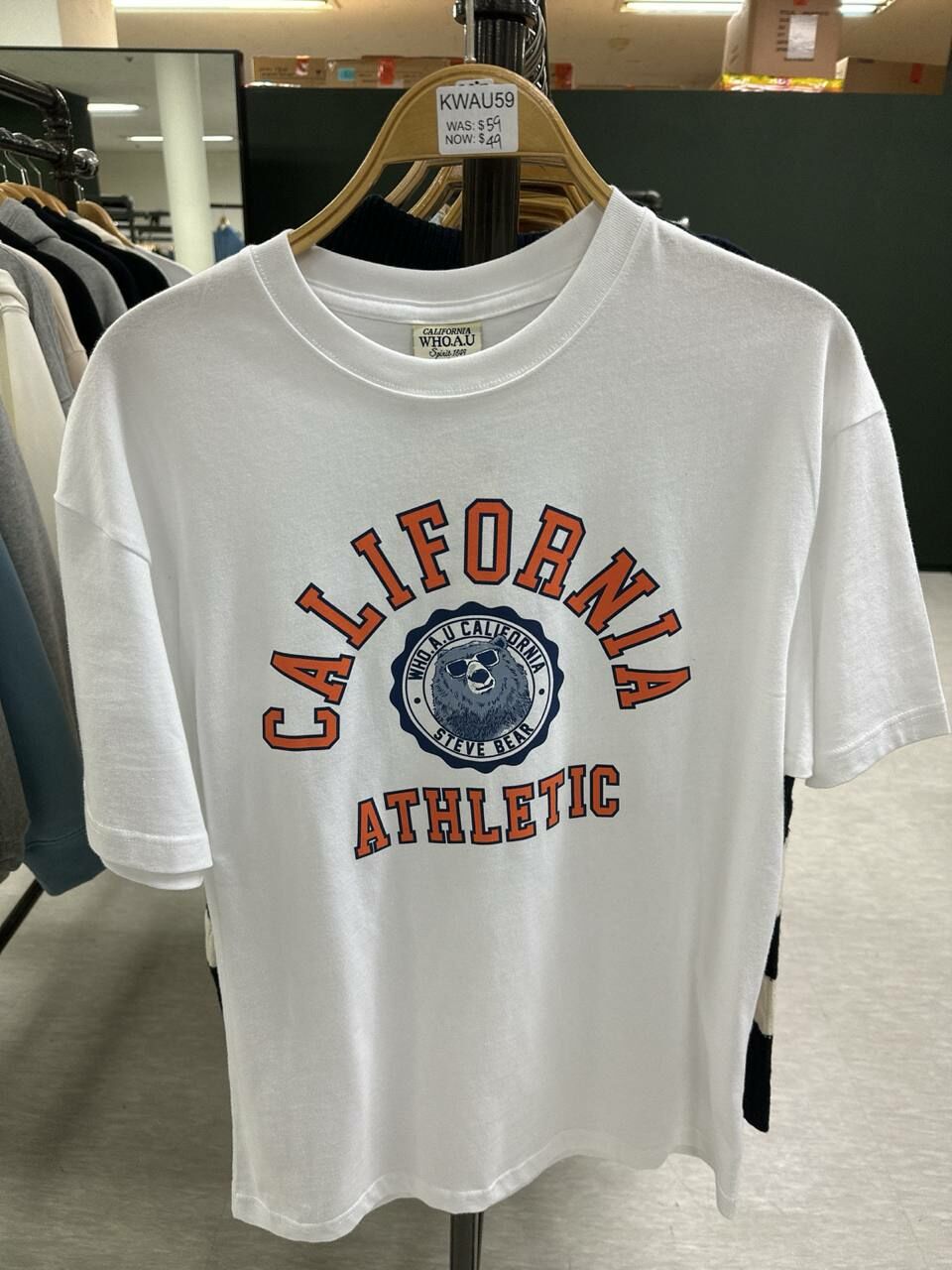 [K] WHO.A.U CALIFORNIA ATHLETIC PRINT T-SHIRT,IVORY, WHRPD4991U-01-IVORY (KWAU59)
