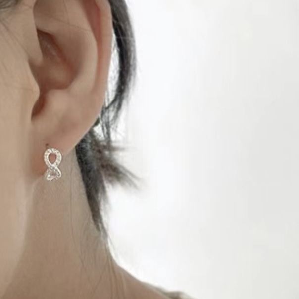 可能．滿鑽無限純銀易扣