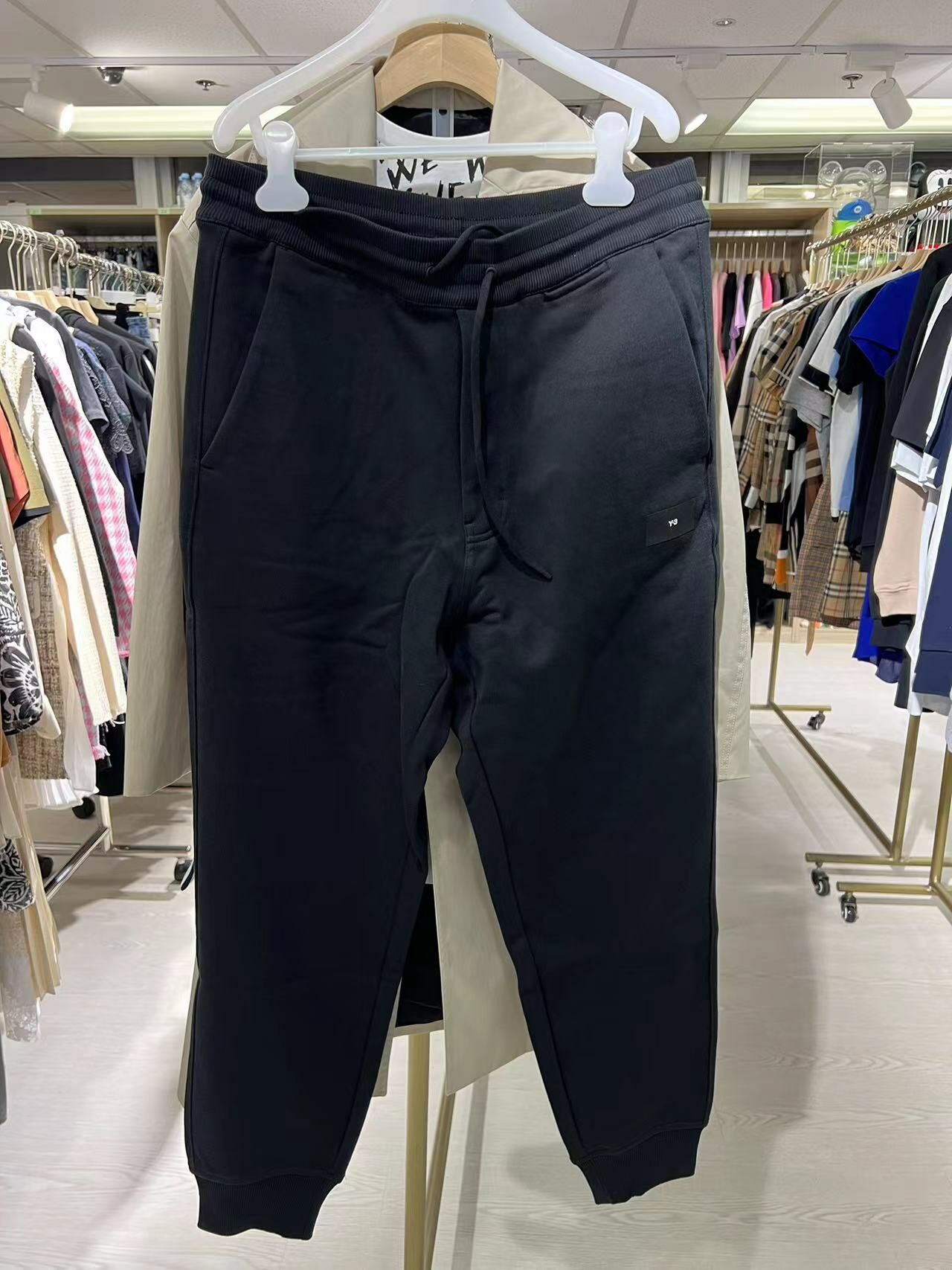 Y3 黑色運動褲 -M