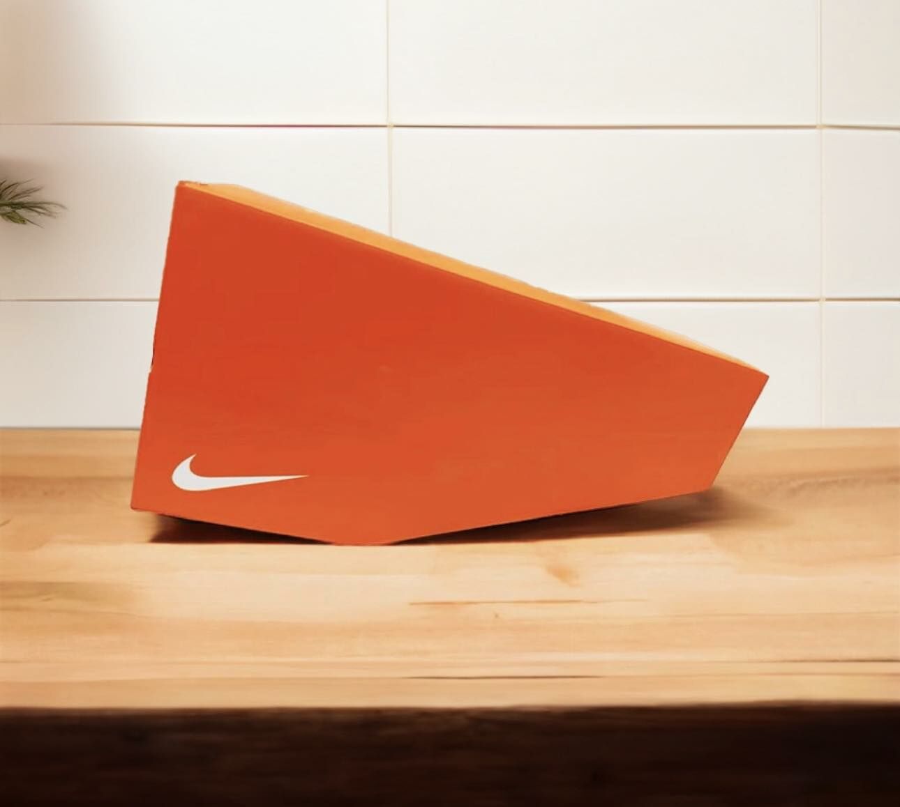 Nike 上海限定會員生日禮物抱枕