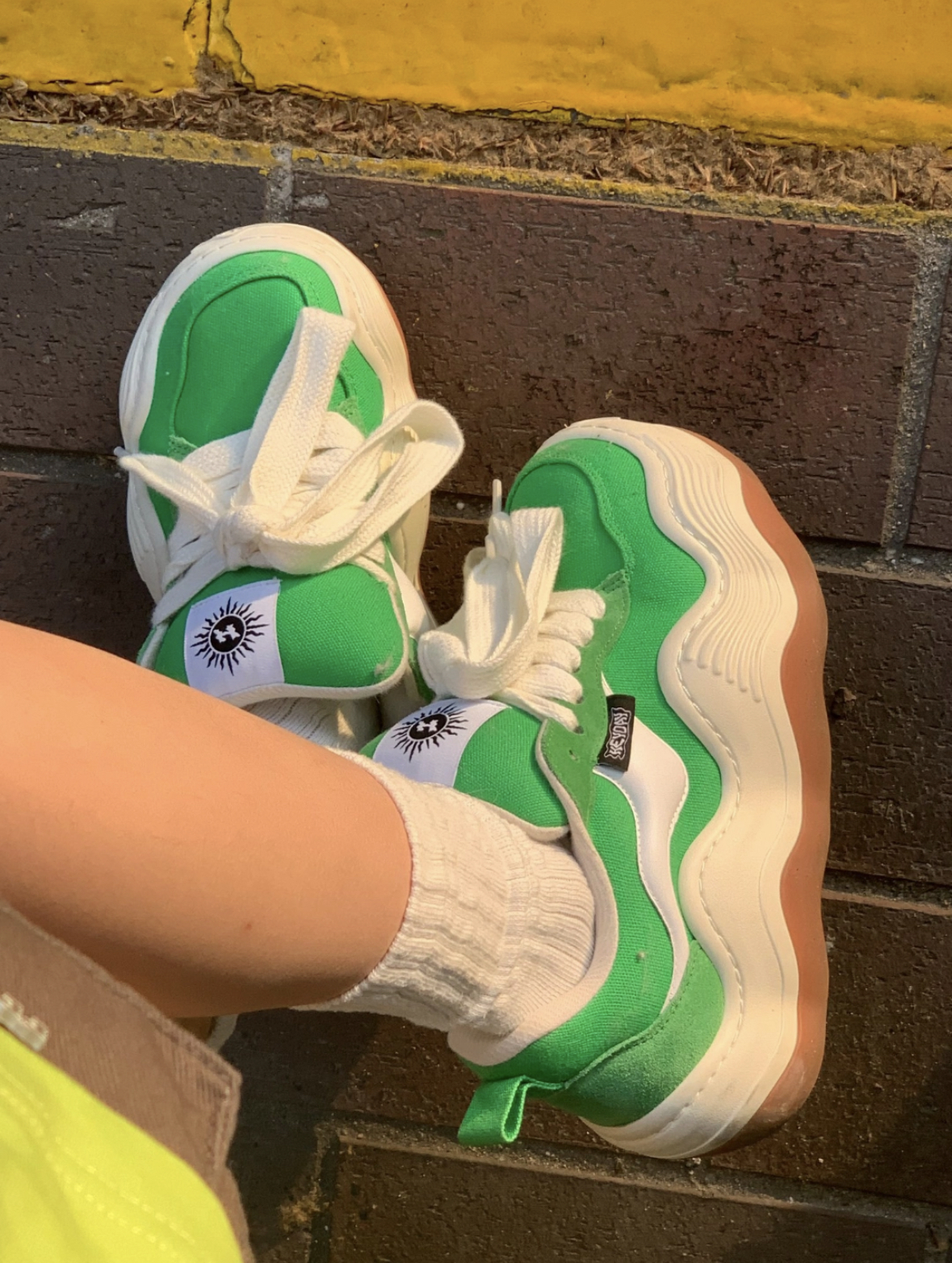 Heyday Triple Wavy Green 綠色 亮綠色 波浪鞋 厚底麵包鞋 男女款 焦糖底/預購