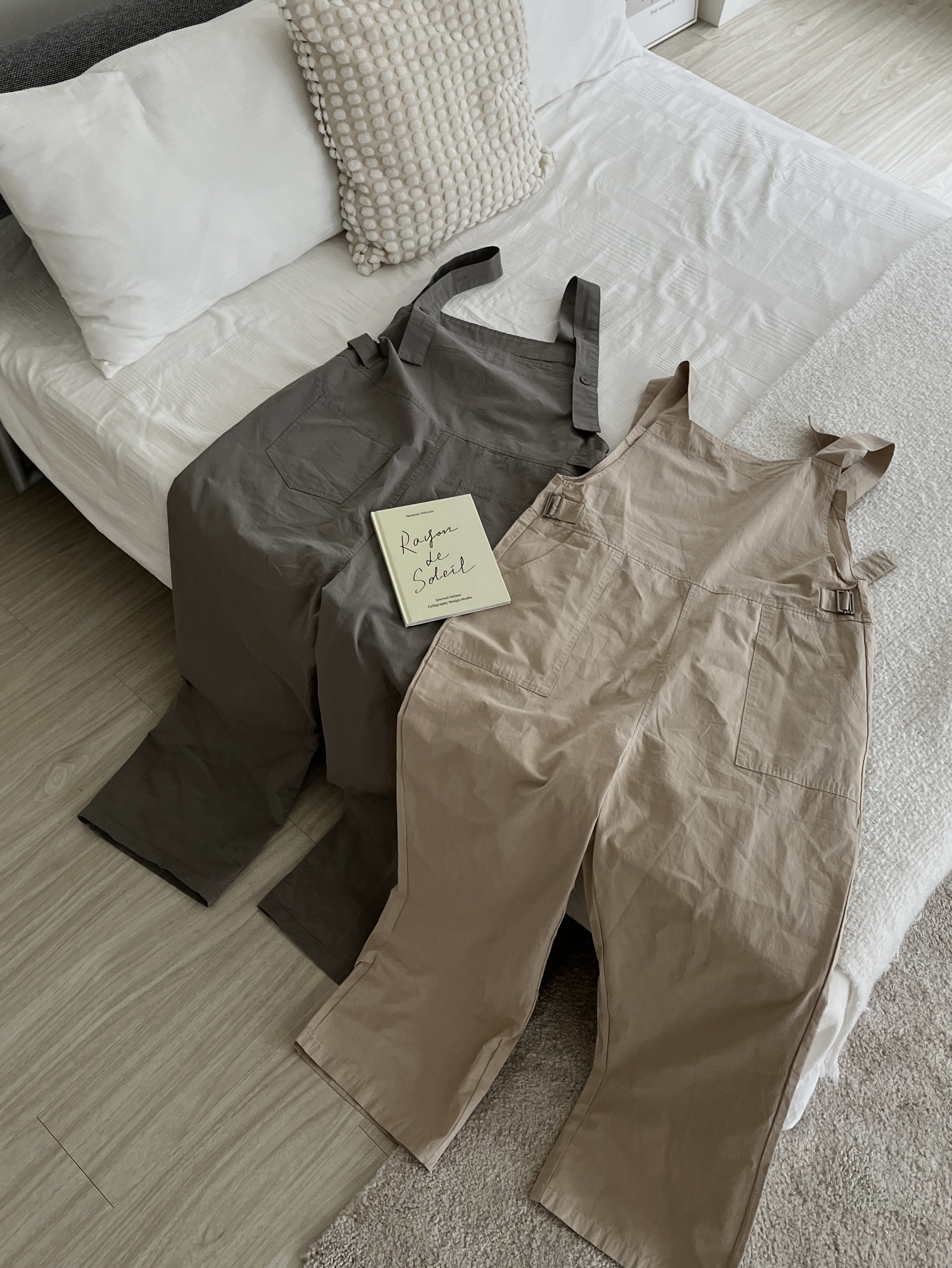 初秋基本款 吊帶褲寬褲*