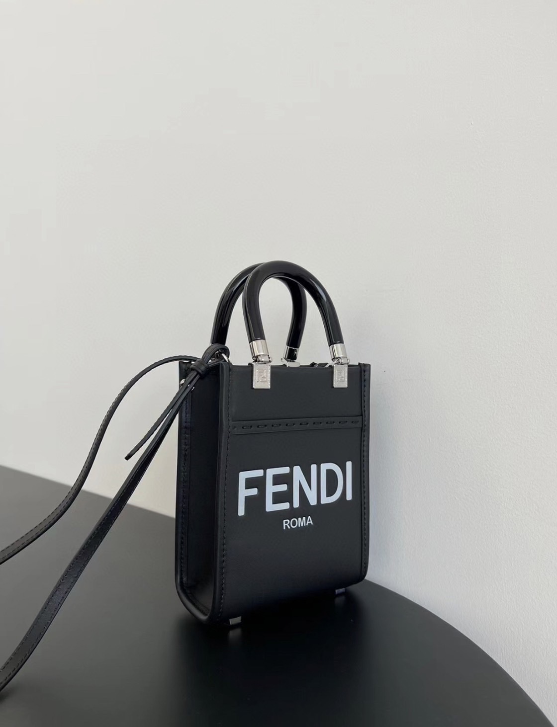 FENDI 23A 新款 琴譜包