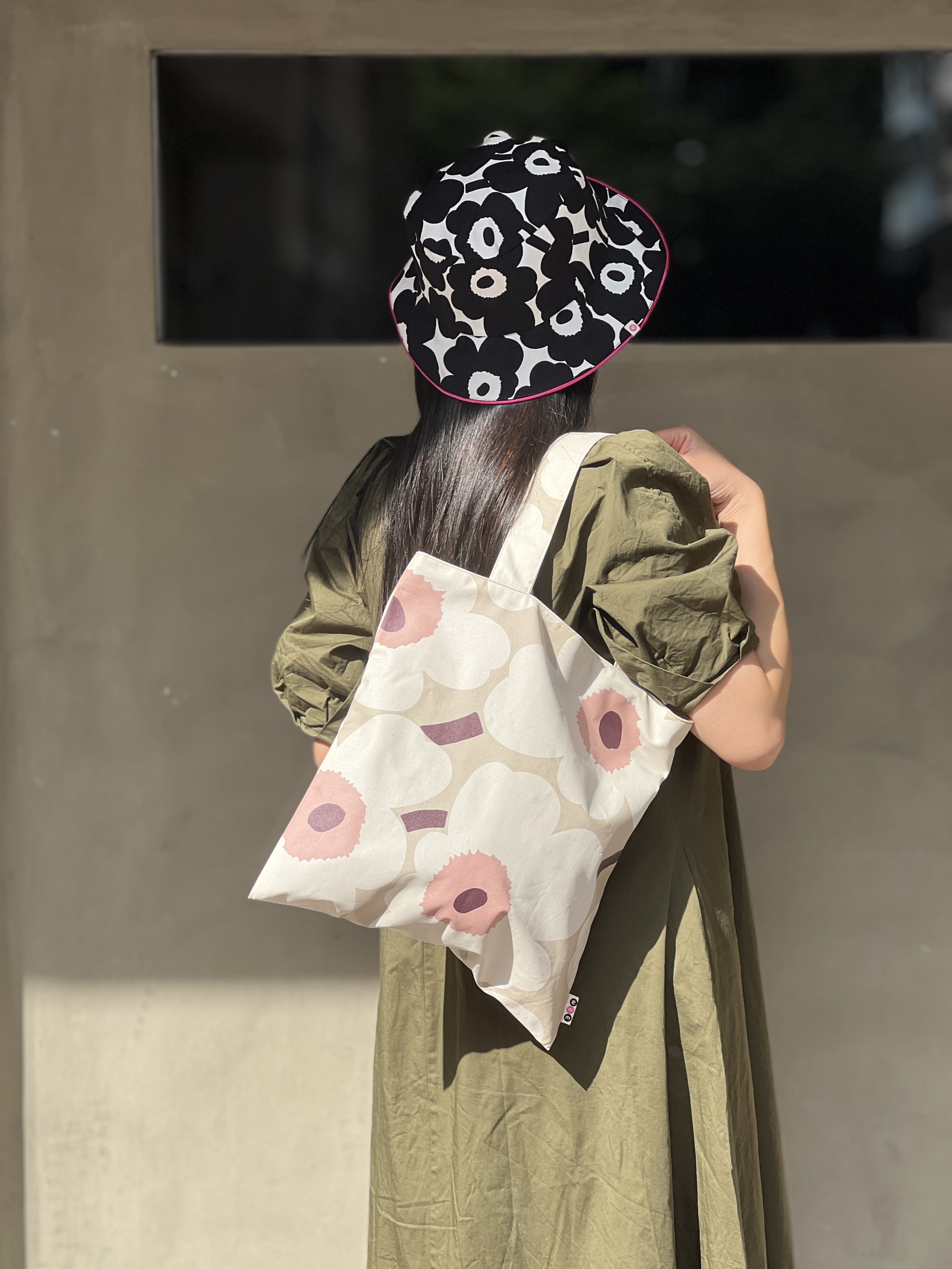 Square tote | marimekko waterproof fabric | cotton beige 中花