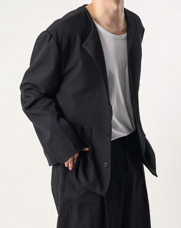 淨色圓領開胸外套 Lowell-011JK